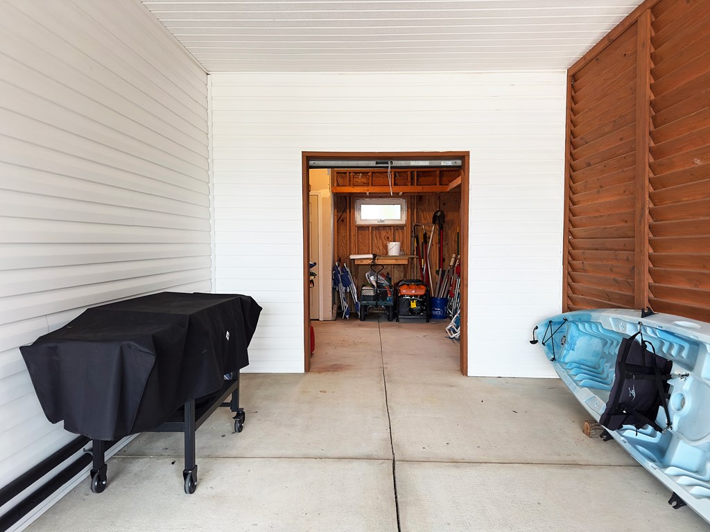 106 Mariner Ln, 32456