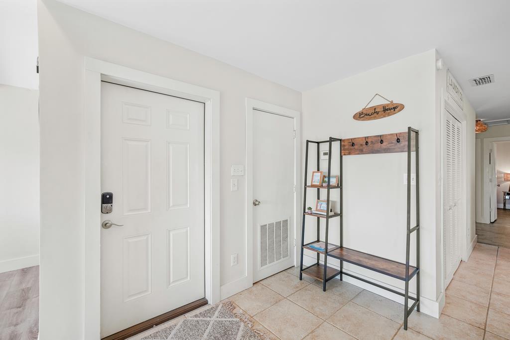 191 White Sands Dr, Port St. Joe 32456