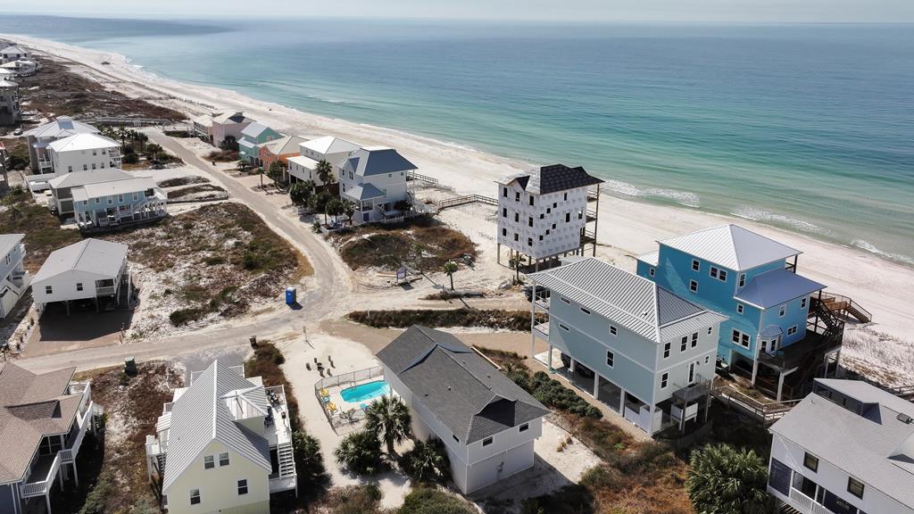 191 White Sands Dr, Port St. Joe 32456