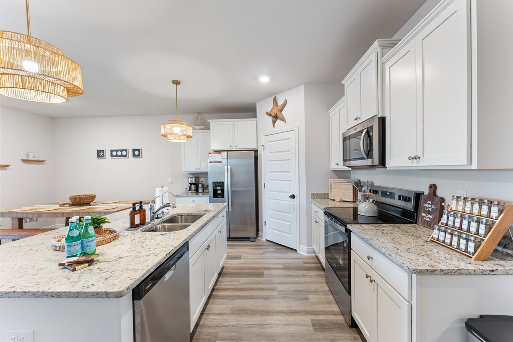 127 Needle Rush Dr, Port St. Joe 32456