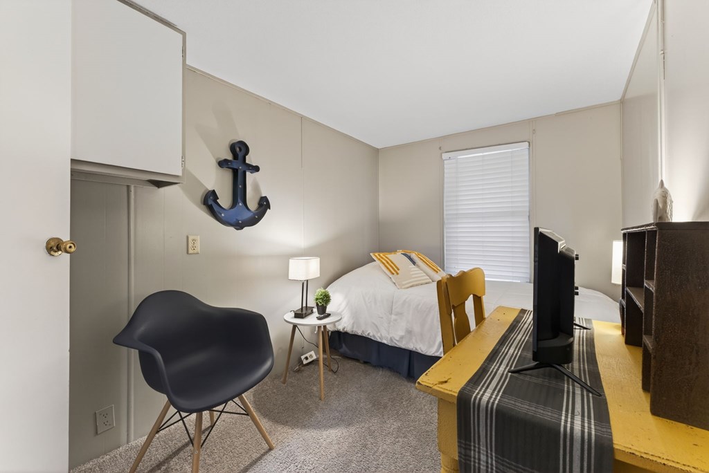 714 Oleander Ave, 32456