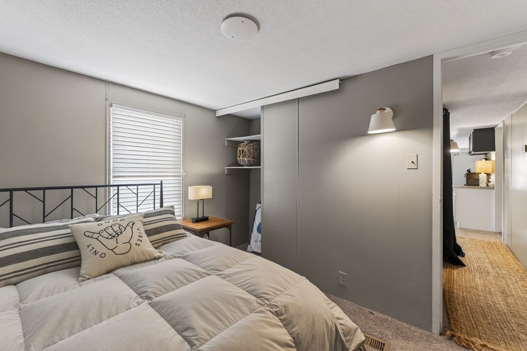 714 Oleander Ave, 32456