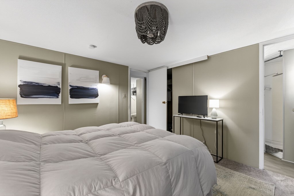 714 Oleander Ave, 32456