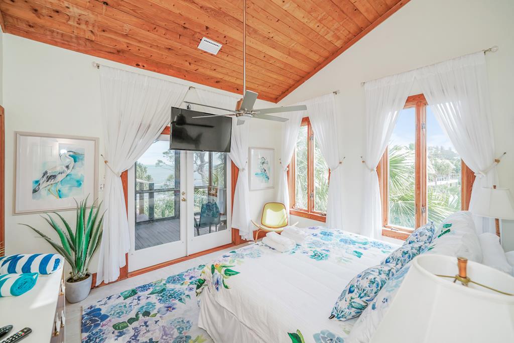 7148 Leeward St, Port St. Joe 32456