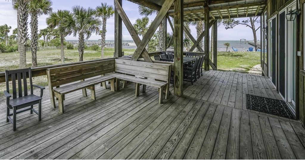 7148 Leeward St, Port St. Joe 32456