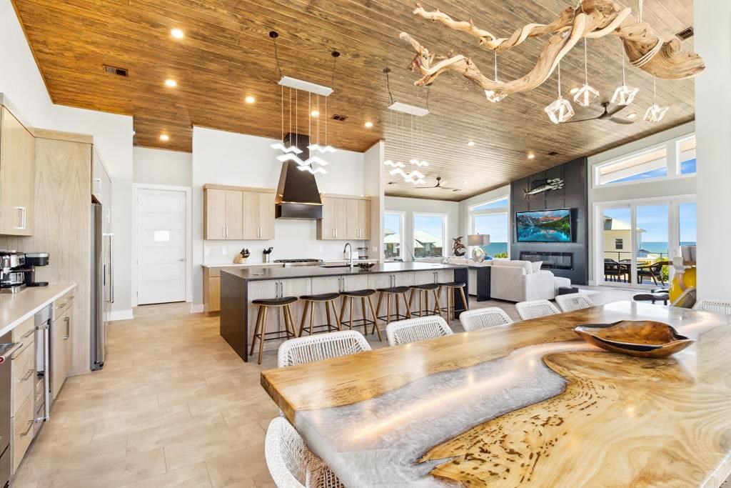 563 Secluded Dunes Dr, Port St. Joe 32456