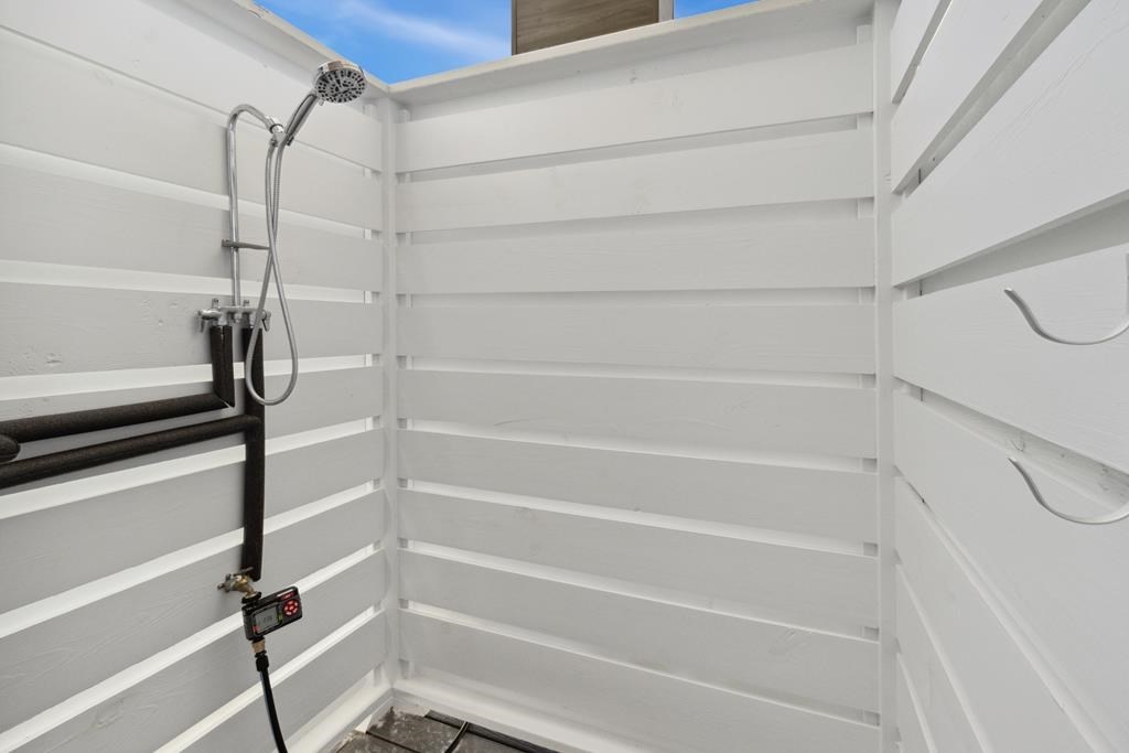 563 Secluded Dunes Dr, Port St. Joe 32456