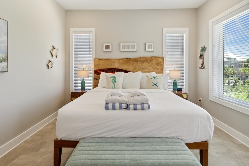 563 Secluded Dunes Dr, Port St. Joe 32456