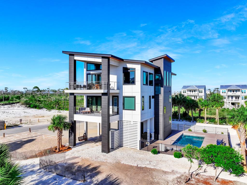 563 Secluded Dunes Dr, Port St. Joe 32456