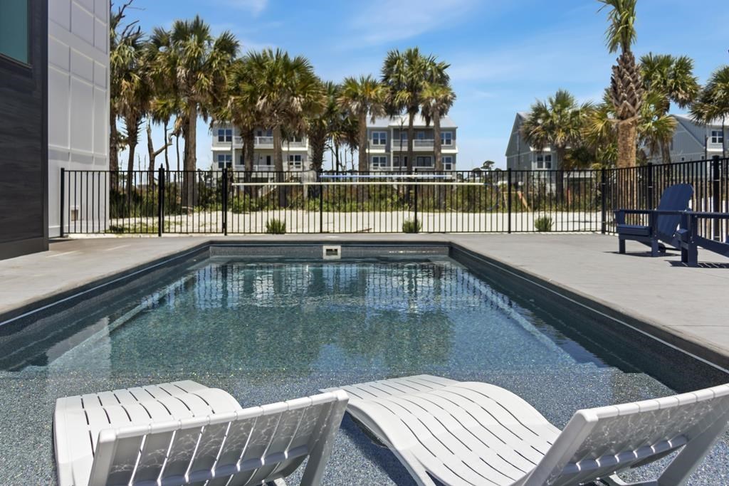 563 Secluded Dunes Dr, Port St. Joe 32456