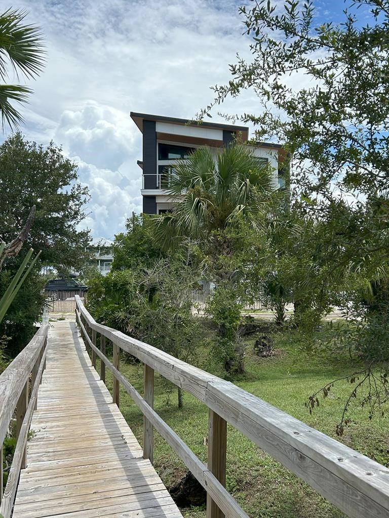 563 Secluded Dunes Dr, Port St. Joe 32456