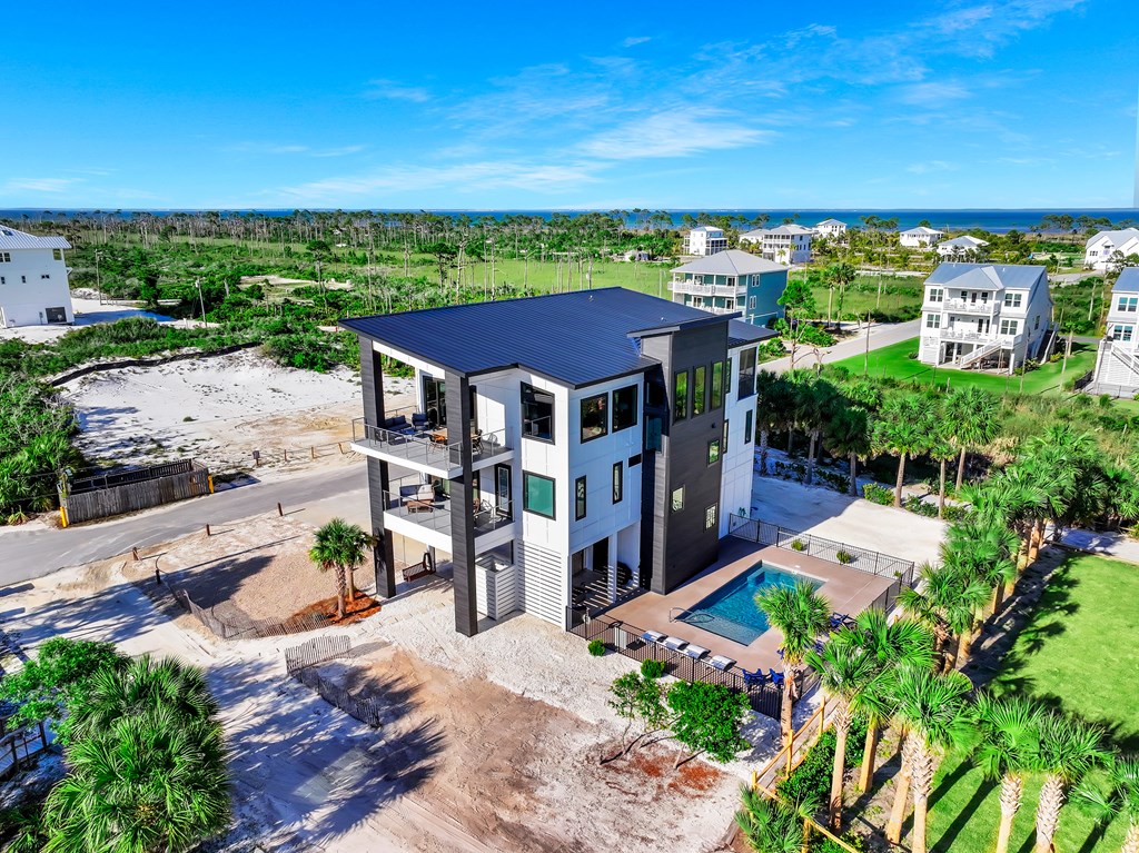 563 Secluded Dunes Dr, Port St. Joe 32456