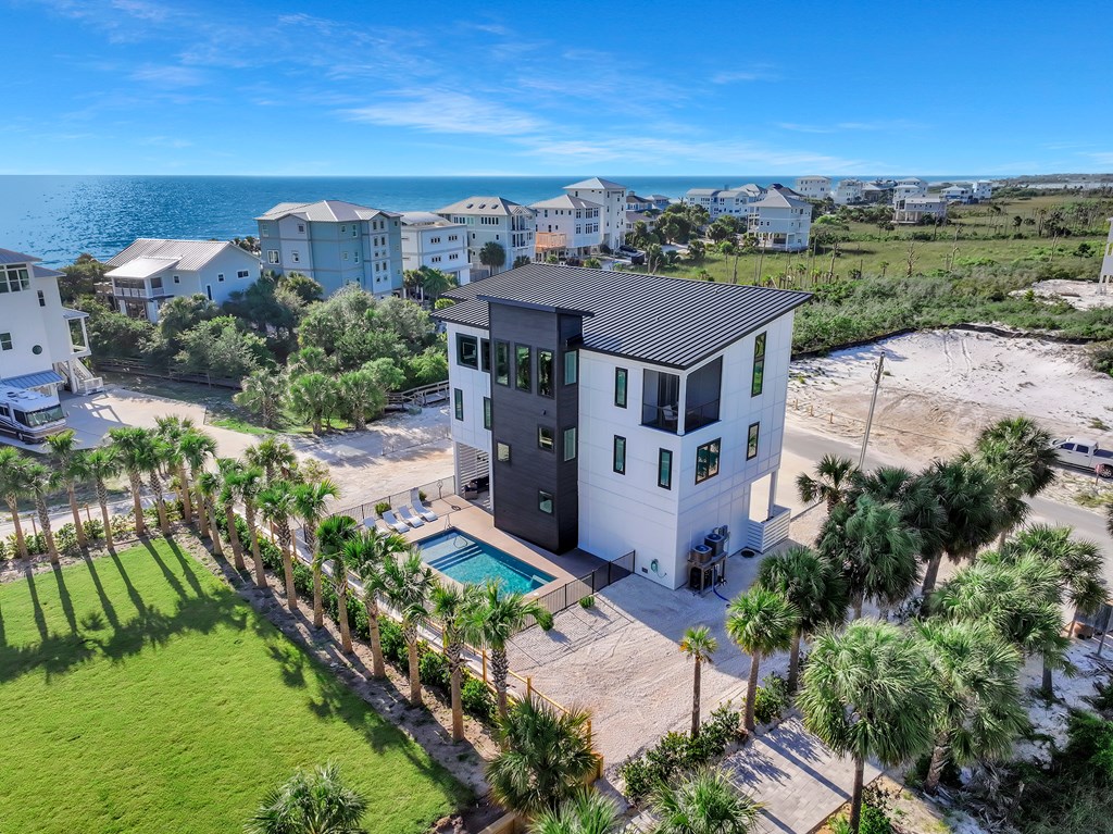563 Secluded Dunes Dr, Port St. Joe 32456