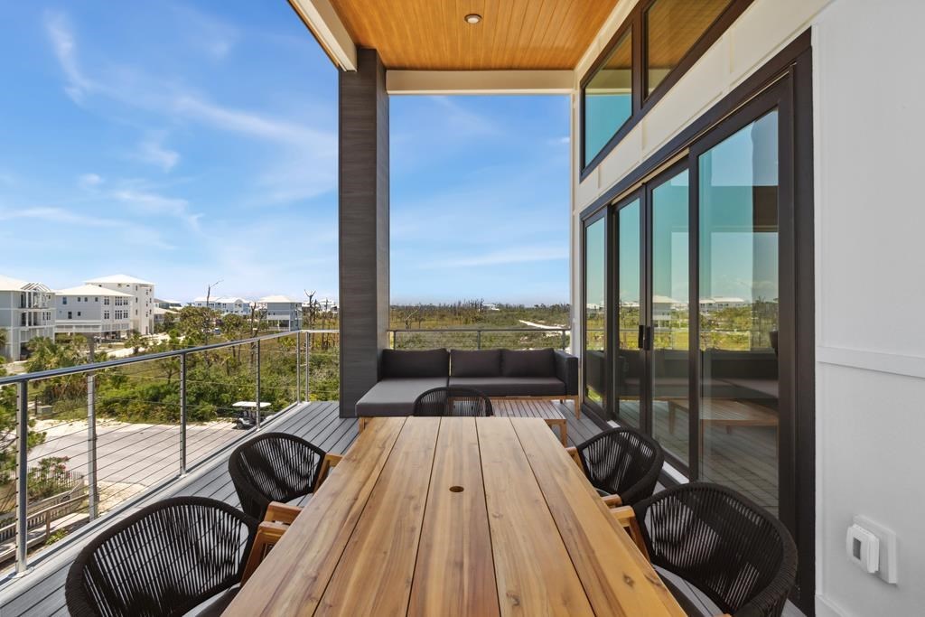 563 Secluded Dunes Dr, Port St. Joe 32456