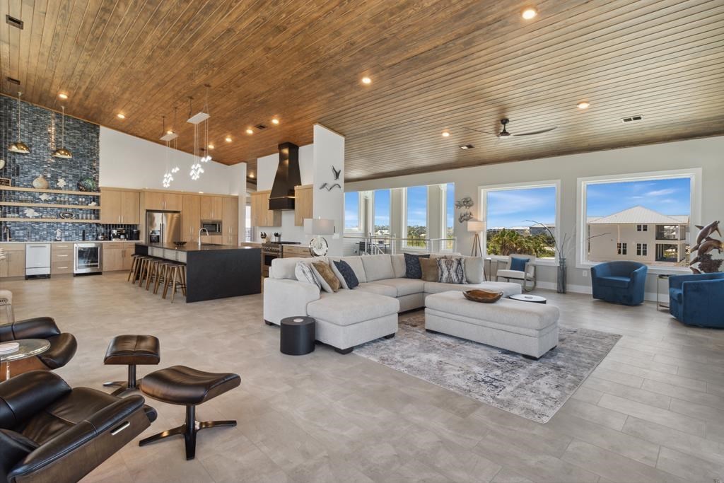 563 Secluded Dunes Dr, Port St. Joe 32456