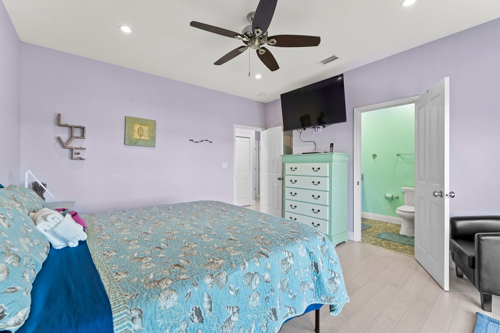 165 Driftwood Ave, 32456