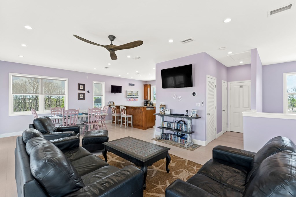 165 Driftwood Ave, 32456