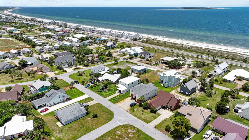 201 Sea Pines Ln, Port St. Joe 32456