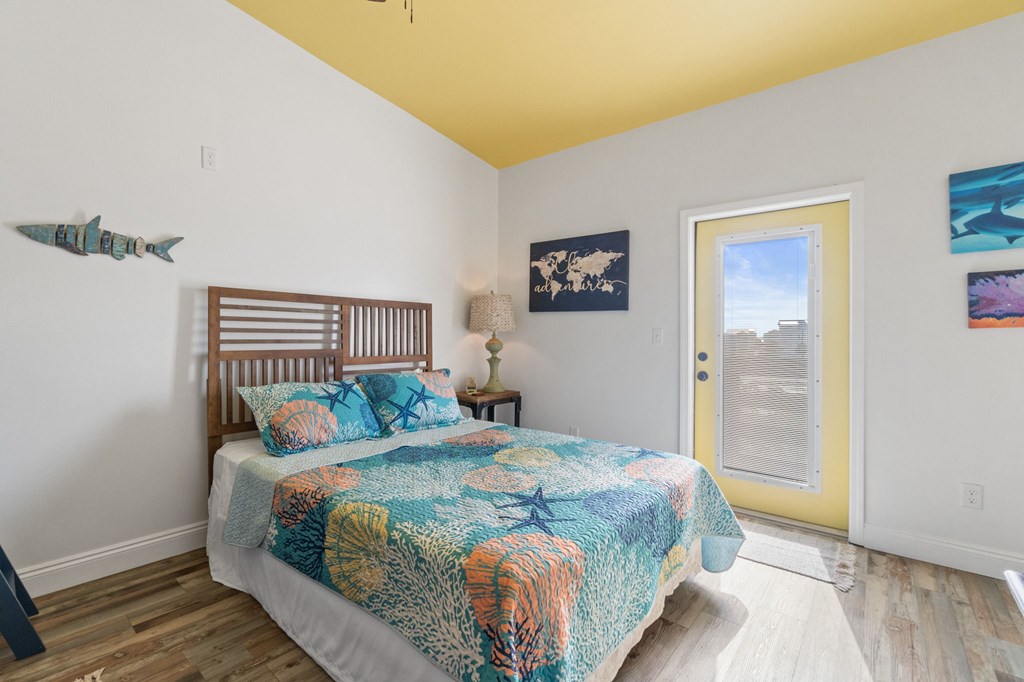 110-A S 37th St # A, 32456 Unit: A