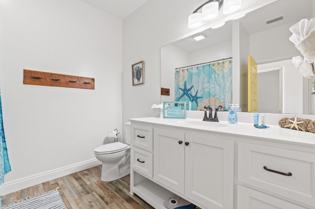 110-A S 37th St # A, 32456 Unit: A