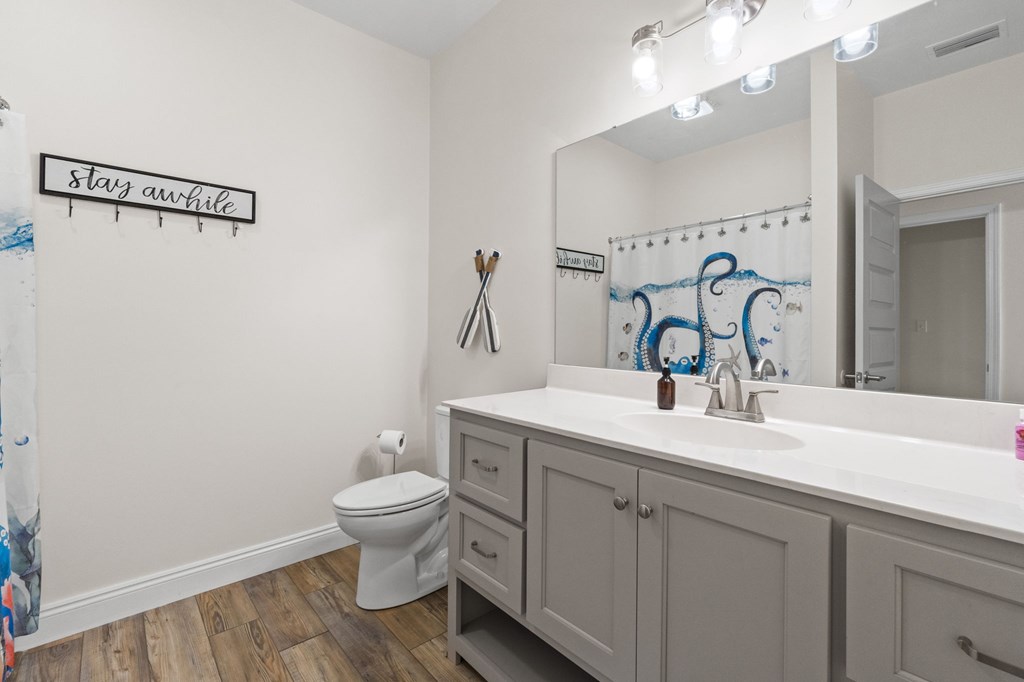 110-B 37th St # B, 32456 Unit: B