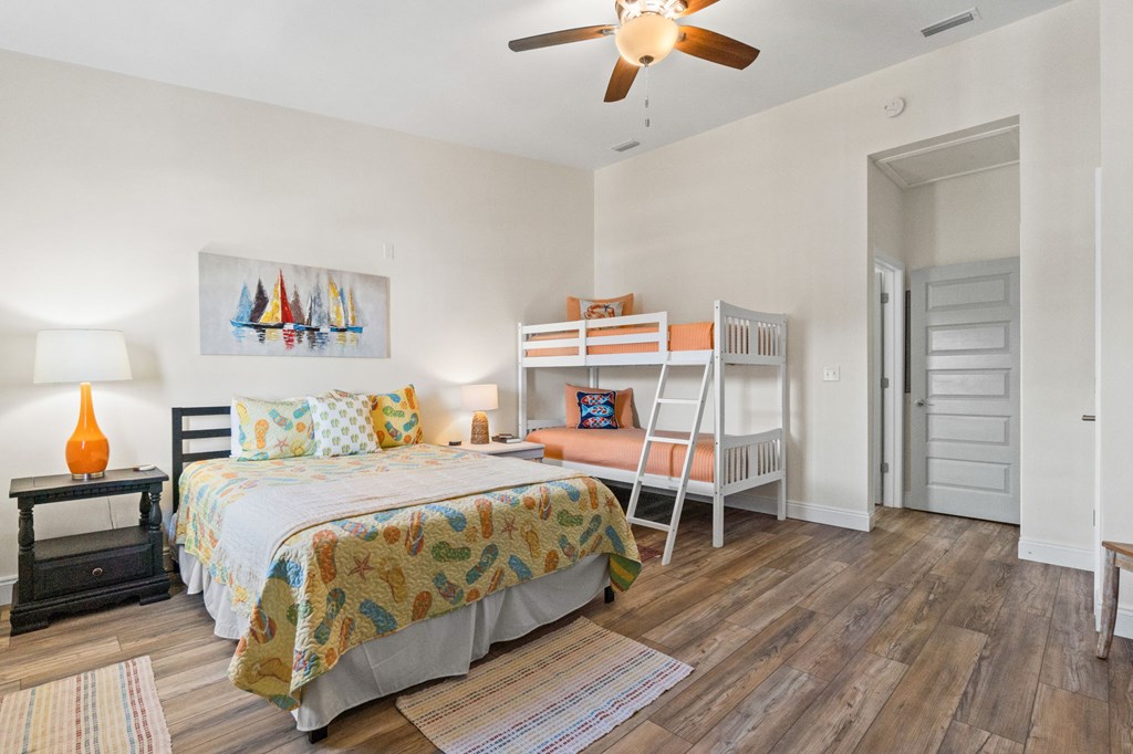 110-B 37th St # B, 32456 Unit: B