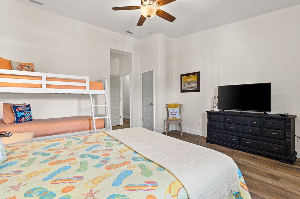 110-B 37th St # B, 32456 Unit: B