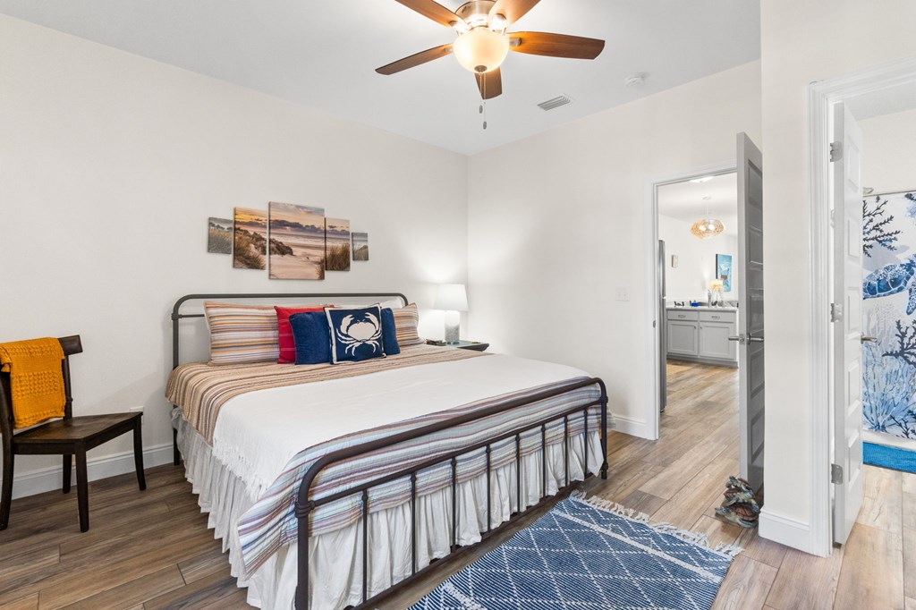 110-B 37th St # B, 32456 Unit: B