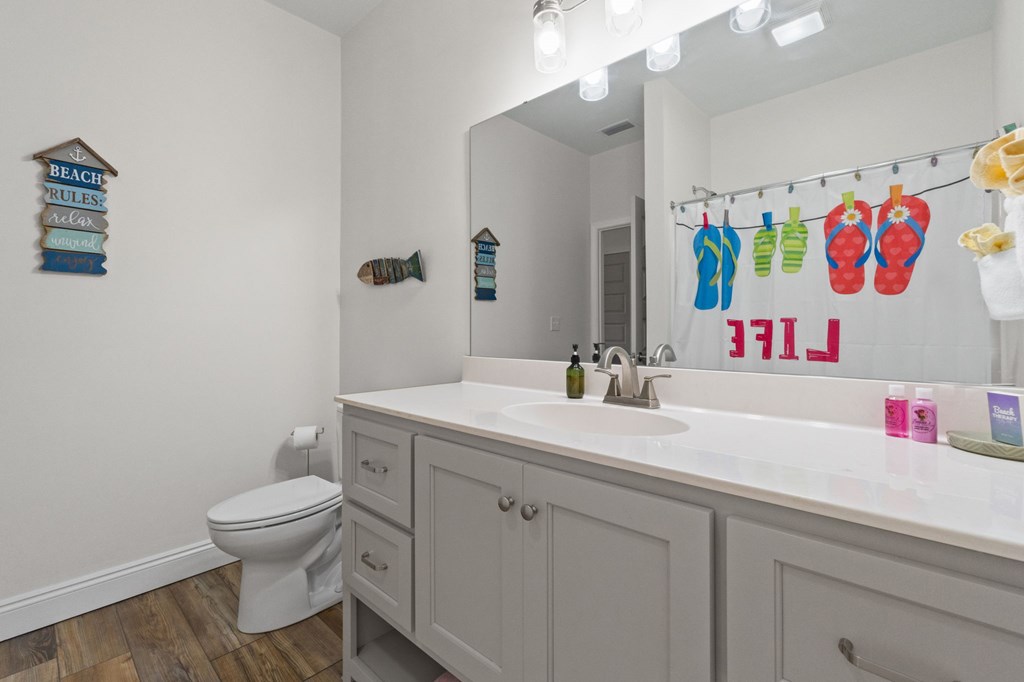 110-B 37th St # B, 32456 Unit: B