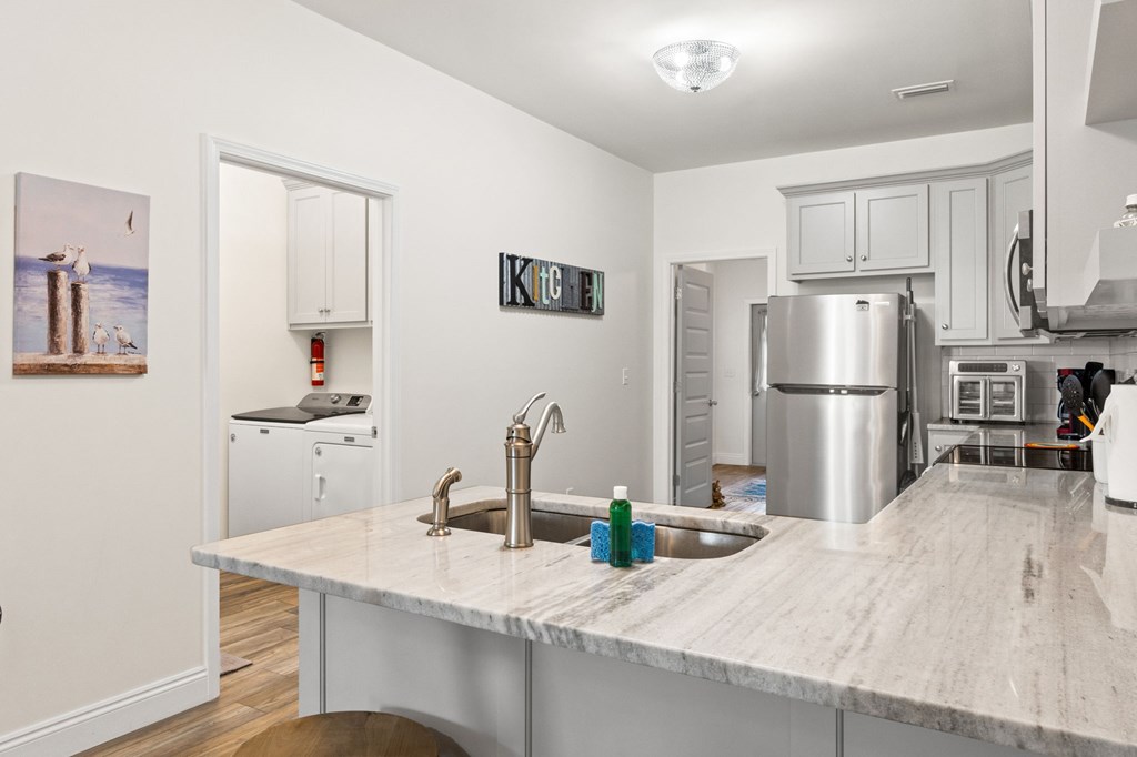 110-B 37th St # B, 32456 Unit: B