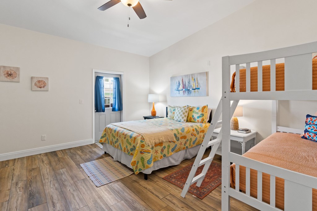 110-B 37th St # B, 32456 Unit: B