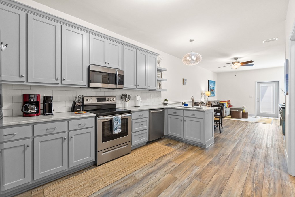 110-B 37th St # B, 32456 Unit: B