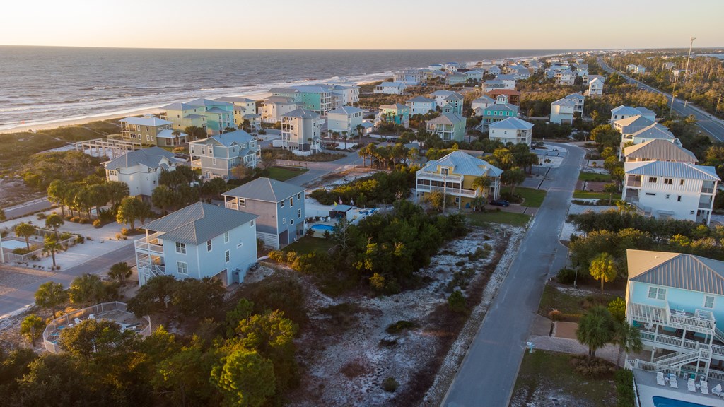 229 Seagrass Cir, 32456