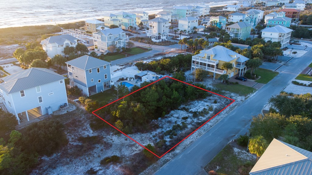229 Seagrass Cir, 32456