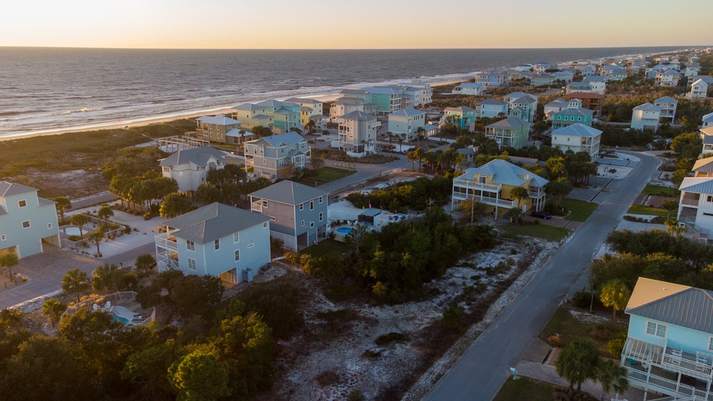 229 Seagrass Cir, 32456