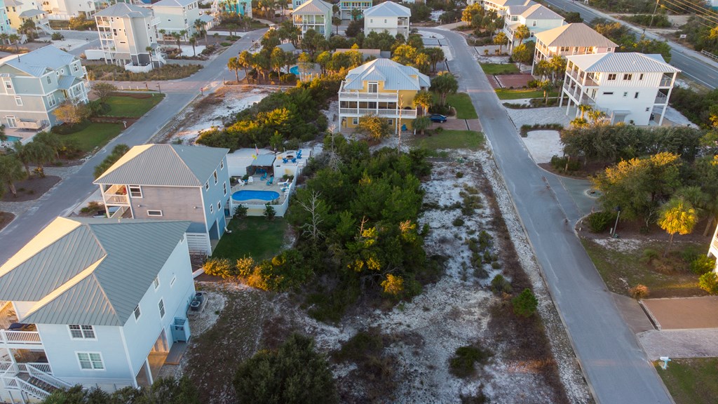 229 Seagrass Cir, 32456