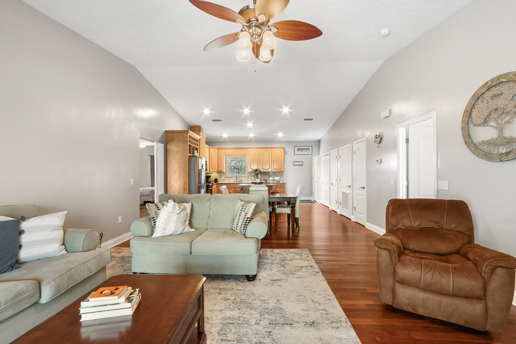 275 Moonrise Ave, 32456