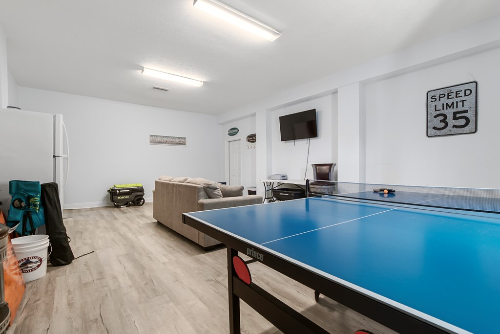 275 Moonrise Ave, 32456