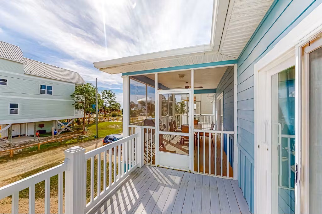 275 Moonrise Ave, 32456