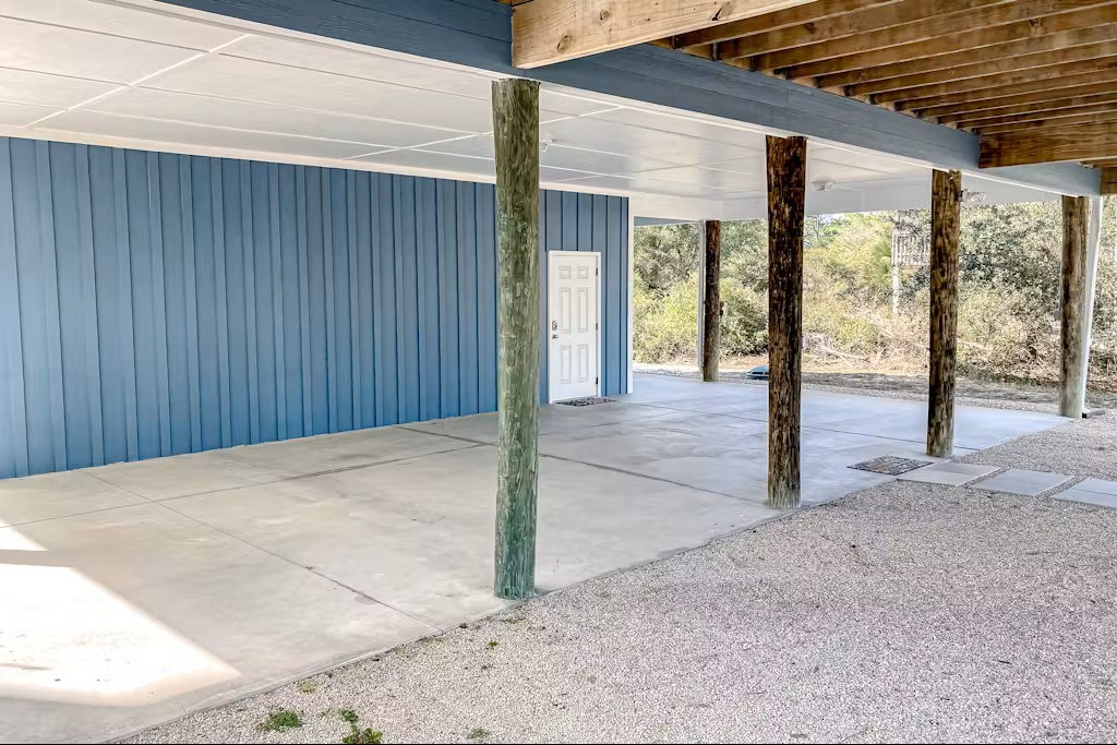 275 Moonrise Ave, 32456