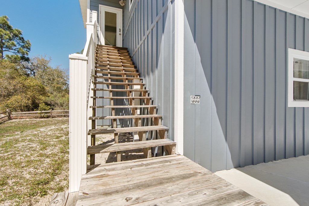 275 Moonrise Ave, 32456