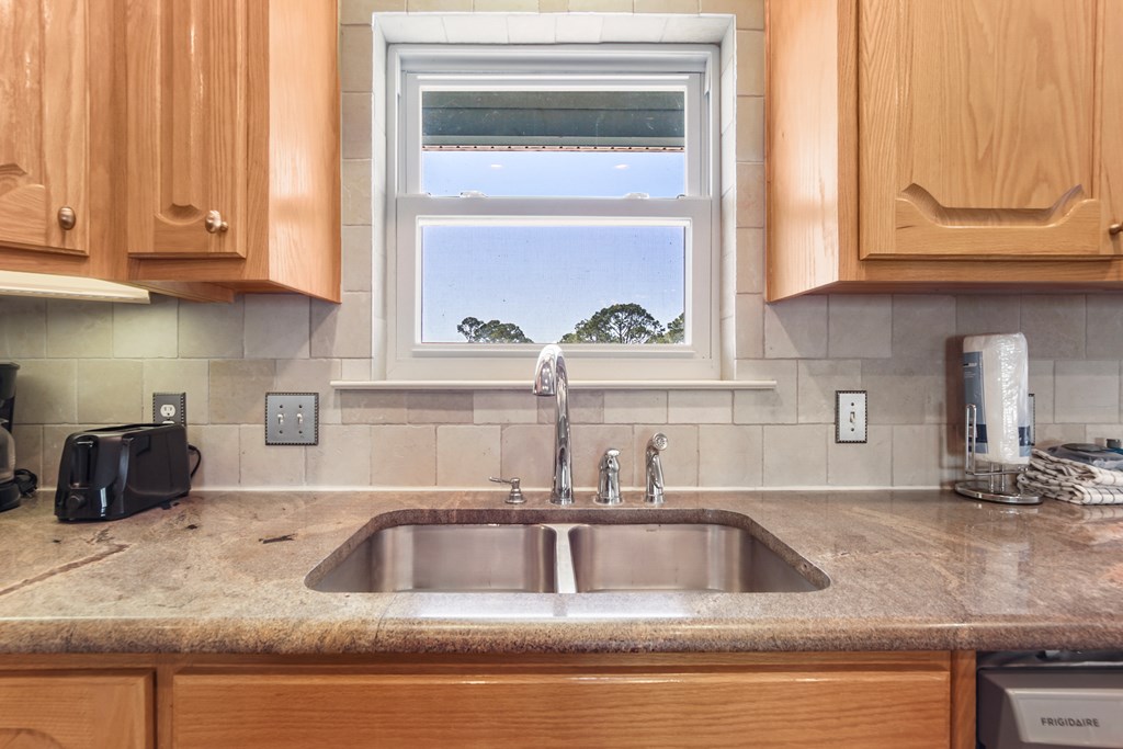 275 Moonrise Ave, 32456