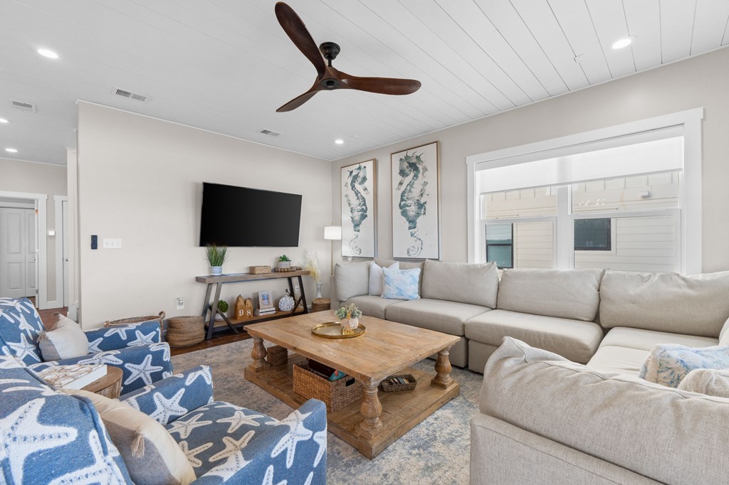 9115 Hwy 98 W, Port St. Joe 32456