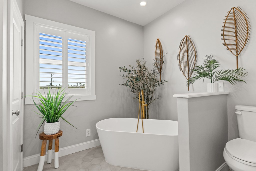 9115 Hwy 98 W, Port St. Joe 32456