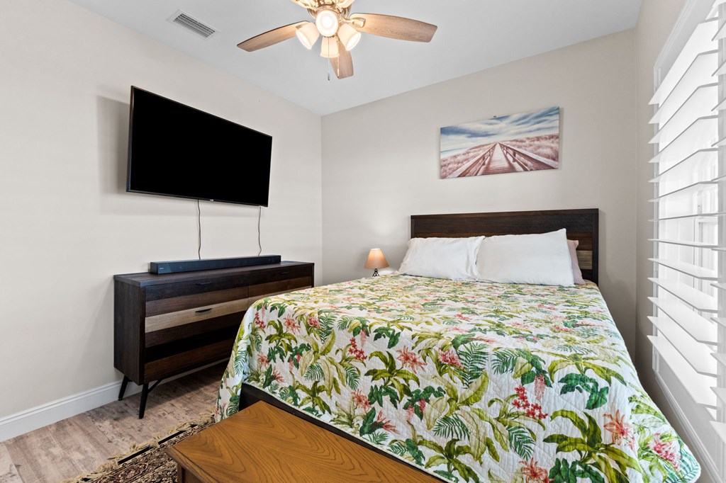 303 Nautilus Dr, Port St. Joe 32456