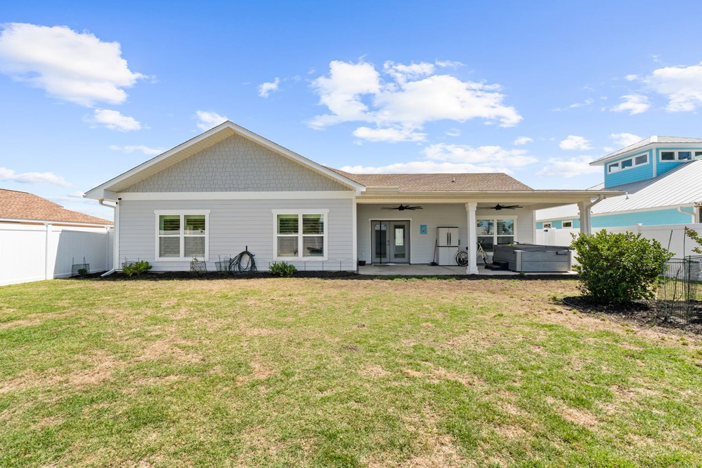 303 Nautilus Dr, Port St. Joe 32456