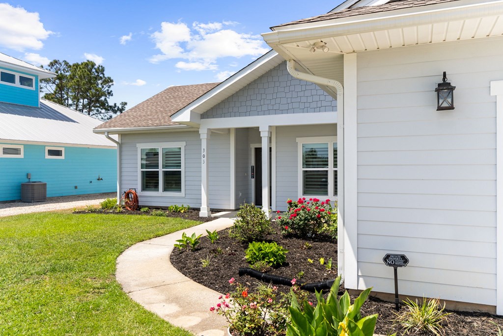 303 Nautilus Dr, Port St. Joe 32456