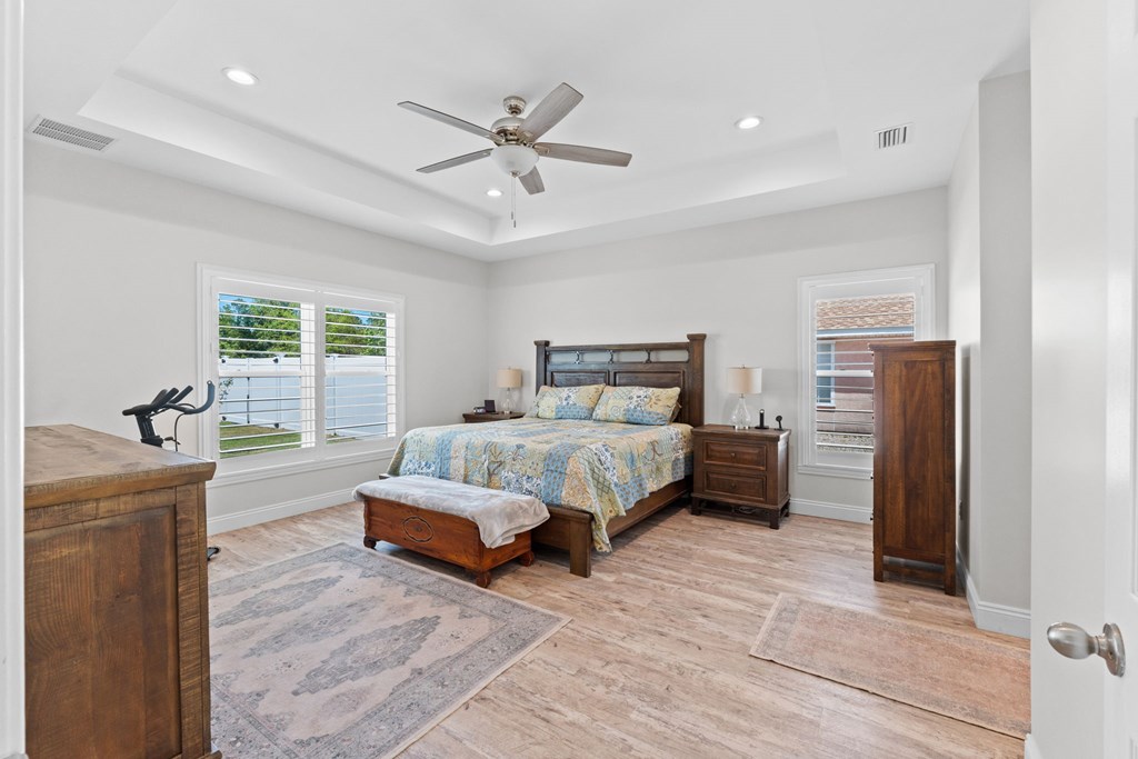 303 Nautilus Dr, Port St. Joe 32456