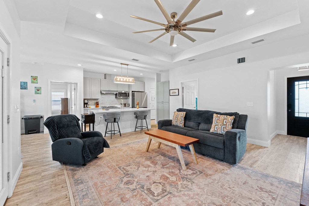 303 Nautilus Dr, Port St. Joe 32456