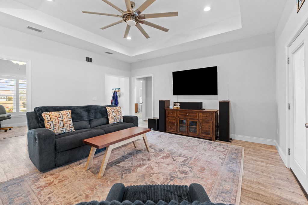 303 Nautilus Dr, Port St. Joe 32456